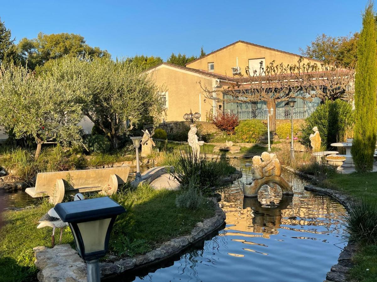 Studio Les Petits Lutins Entraigues-sur-la-Sorgue المظهر الخارجي الصورة