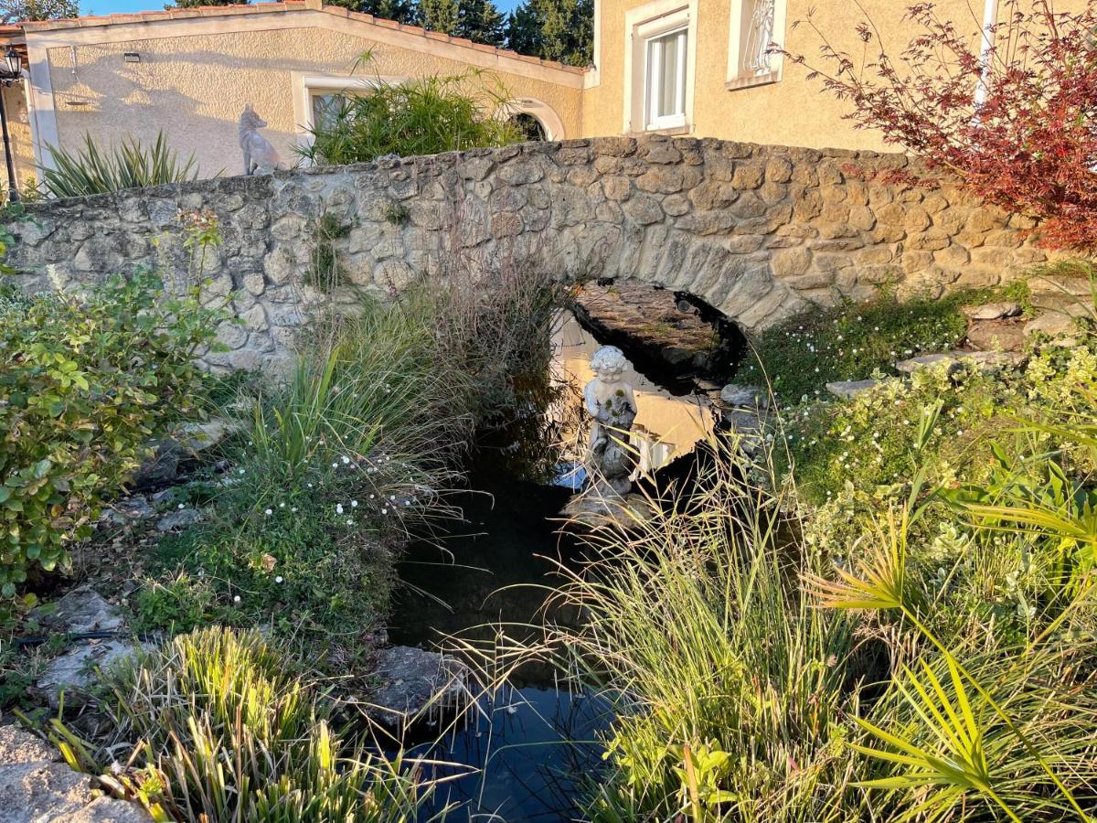 Studio Les Petits Lutins Entraigues-sur-la-Sorgue المظهر الخارجي الصورة